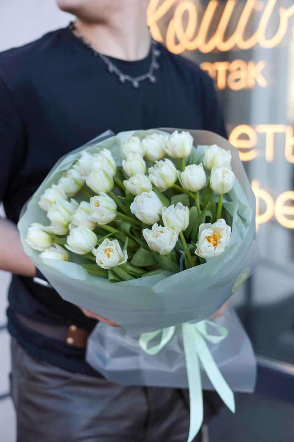 Монобукет из Белых тюльпанов