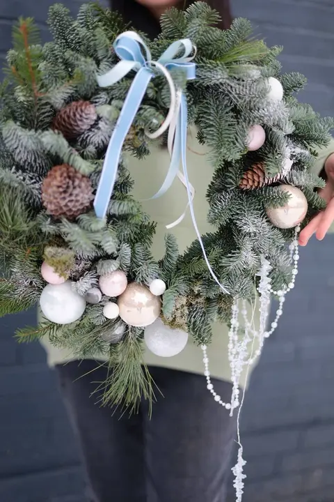 Рождественский настенный венок №2