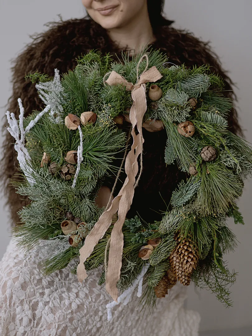 Рождественский настенный венок №9