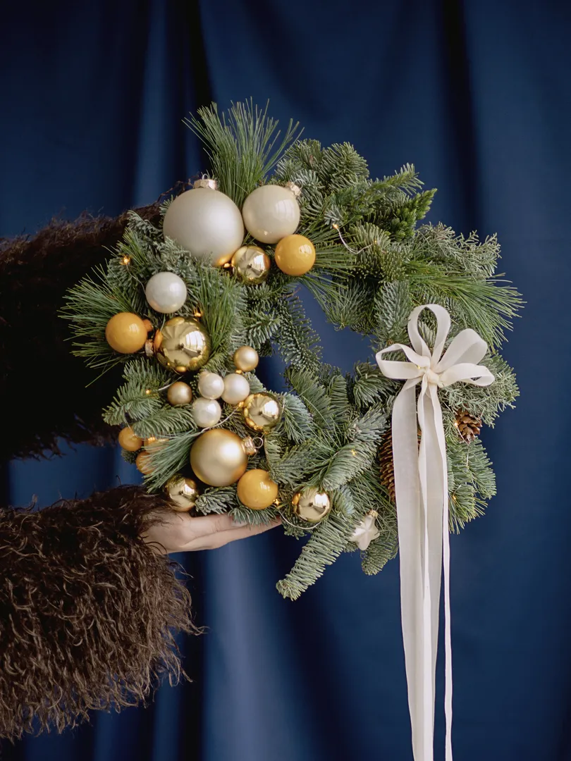 Рождественский настенный венок №11