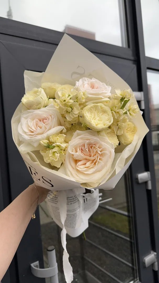 Букет в наличии №2 #1880