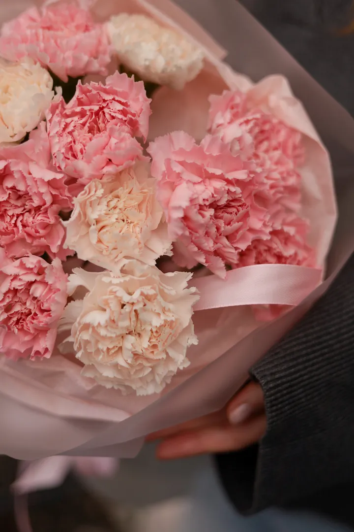 Монобукет из гвоздик #3