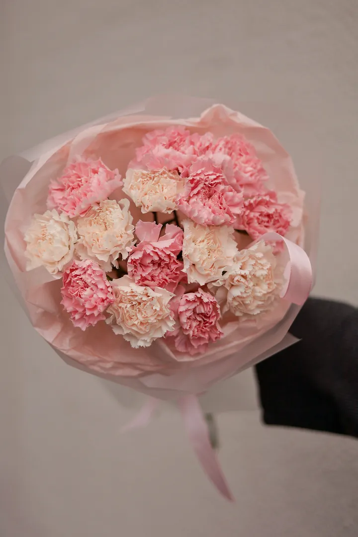 Монобукет из гвоздик